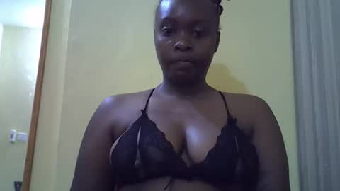 Snapshot of miss_sinphoria chatting on 01/13/26, 06:40 Miss online show from 01/13/26, 06:40