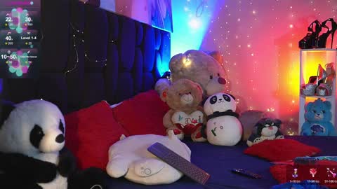 Snapshot of miss_sophie98 chatting on 02/05/25, 02:51 Sophie Cardenas ..... independent model online show from 02/05/25, 02:51