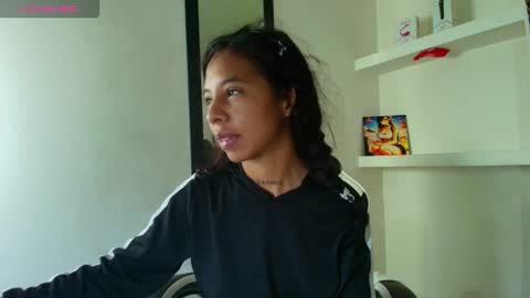 miss_sparkle666 online show from 10/17/25, 09:45