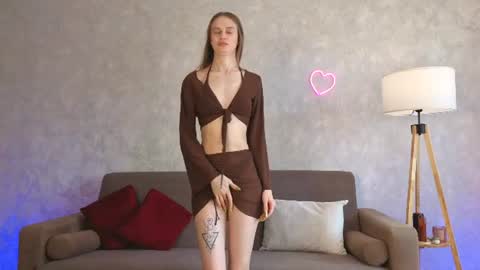 Spider girl Help me reach 10 likes online show from 07/14/26, 11:05