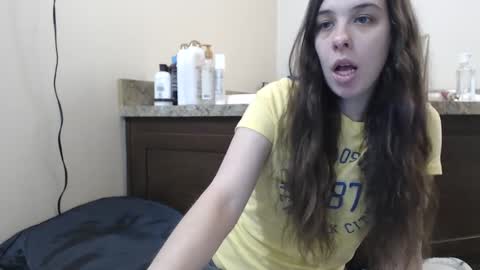 Bella online show from 02/07/25, 04:03