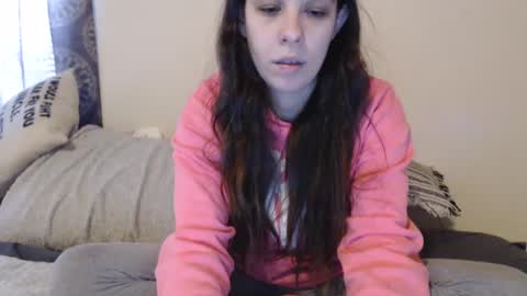 Bella online show from 02/12/25, 04:55