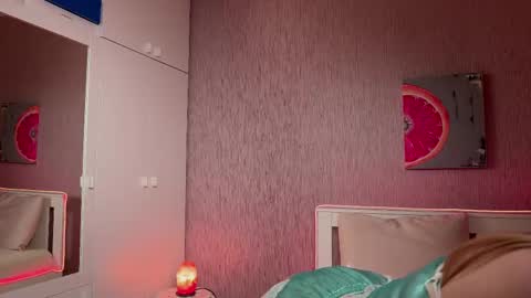 Emily online show from 02/10/25, 12:39