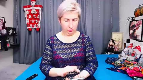 Snapshot of miss_tasha_kom chatting on 12/27/24, 11:28 miss_tasha_kom online show from 12/27/24, 11:28