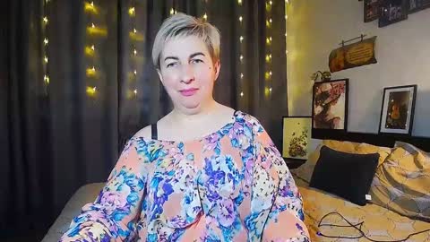 Snapshot of miss_tasha_kom chatting on 01/23/25, 10:32 miss_tasha_kom online show from 01/23/25, 10:32