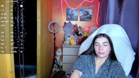 Snapshot of miss_tasy chatting on 09/27/25, 08:41 Melanie January 15th is my birthday there will be an interesting show online show from 09/27/25, 08:41