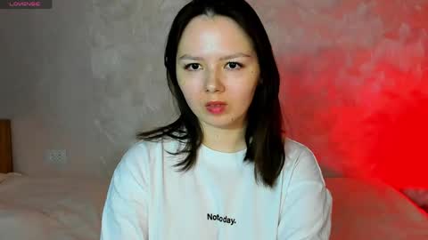 Snapshot of miss_teasee chatting on 04/30/26, 10:10 JULIE online show from 04/30/26, 10:10