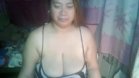 Snapshot of miss_v0lcan0 chatting on 10/25/25, 11:43 miss v0lcan0 online show from 10/25/25, 11:43