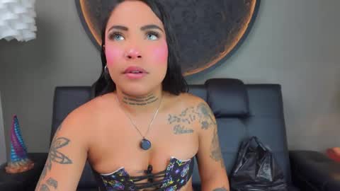 Vaiolette online show from 02/02/26, 11:09