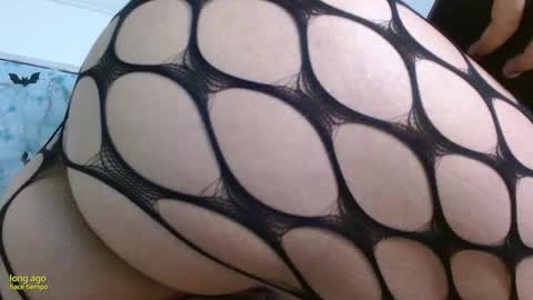 hanna    online show from 10/25/25, 05:04