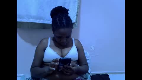 miss_velour online show from 03/19/26, 07:07