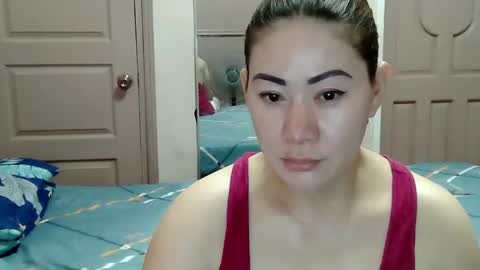 HOT MOMMY ZEPHYR online show from 02/23/26, 08:44