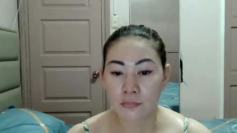 HOT MOMMY ZEPHYR online show from 03/02/26, 06:36