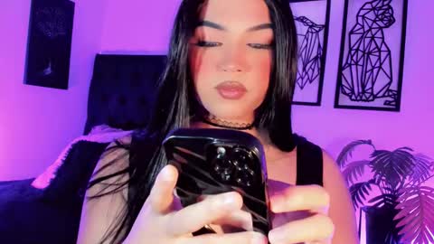 miss_zz online show from 02/18/26, 07:54