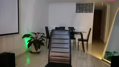 missara_ online show from 04/13/26, 11:10