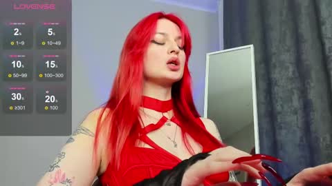 Snapshot of missbeldam chatting on 01/17/25, 10:45 Miss Beldam online show from 01/17/25, 10:45