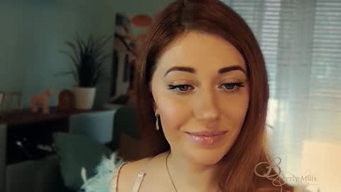 The divine Beverly online show from 01/09/26, 01:14