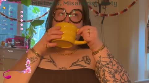 Snapshot of missbika chatting on 12/24/24, 10:39 Miss Bika online show from 12/24/24, 10:39