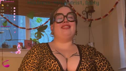 Snapshot of missbika chatting on 01/03/25, 08:54 Miss Bika online show from 01/03/25, 08:54