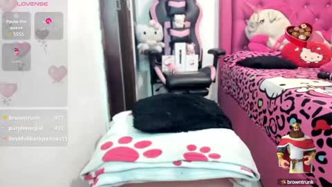 Snapshot of missblackcandy chatting on 02/24/25, 05:00 missblackcandy online show from 02/24/25, 05:00