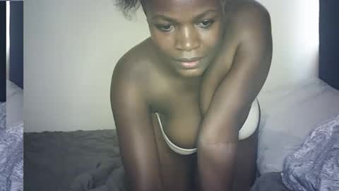 missbutty online show from 04/15/26, 06:53