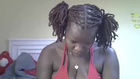 Snapshot of misscandy352_ chatting on 04/19/26, 06:32 misscandy352_ online show from 04/19/26, 06:32
