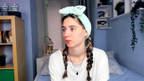 Shelley online show from 09/27/25, 07:35