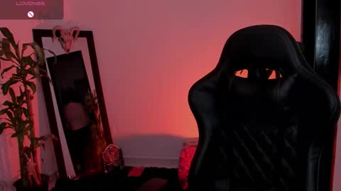 Missy Charlottte.  Hey remember to give me a thumbs up ty online show from 03/30/26, 04:57