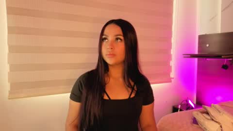 misscheelsee_as online show from 10/27/25, 01:59
