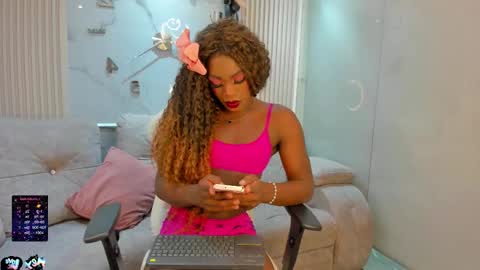 misscheelsee_as online show from 01/13/26, 01:22