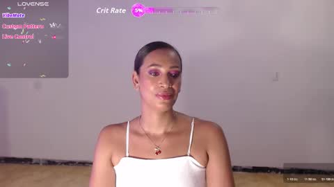 Snapshot of misscruzxz chatting on 11/28/25, 12:57 Donna di Diamanti online show from 11/28/25, 12:57