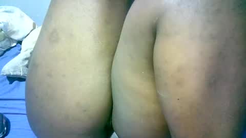 Snapshot of misscuteberry chatting on 02/07/25, 05:51 VAL online show from 02/07/25, 05:51