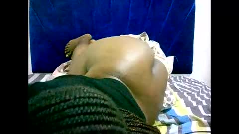 Snapshot of misscuteberry chatting on 11/16/25, 01:28 VAL online show from 11/16/25, 01:28