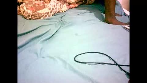 Snapshot of misscuteberry chatting on 11/22/25, 10:47 VAL online show from 11/22/25, 10:47