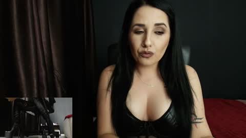 Miss online show from 09/23/25, 09:29