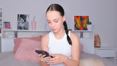 Snapshot of misseliss chatting on 06/07/26, 08:56 Hello dear my name Elisa online show from 06/07/26, 08:56
