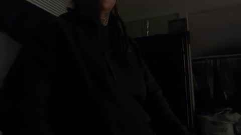 Snapshot of misshoneybadger333 chatting on 11/03/25, 08:48 misshoneybadger333 online show from 11/03/25, 08:48