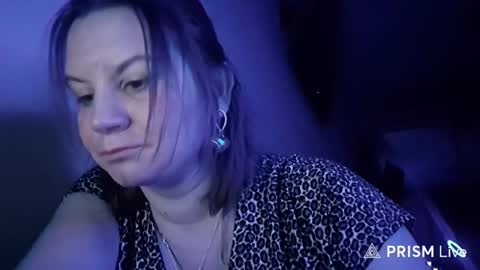 Snapshot of missis_laura chatting on 02/14/26, 10:06 missis_laura online show from 02/14/26, 10:06