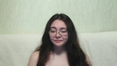 missis mona online show from 01/09/25, 04:39