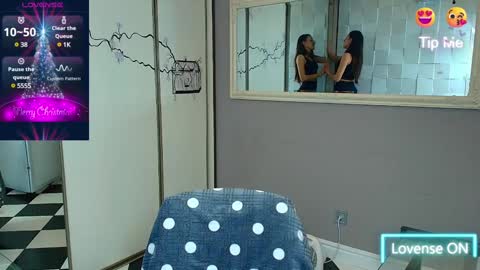 Snapshot of missis_sofiia chatting on 12/30/24, 12:52 Sofia online show from 12/30/24, 12:52