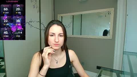 Snapshot of missis_sofiia chatting on 01/11/25, 07:06 Sofia online show from 01/11/25, 07:06