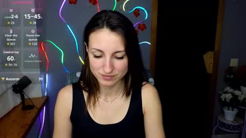 Snapshot of missis_sofiia chatting on 11/19/25, 12:49 Sofia online show from 11/19/25, 12:49