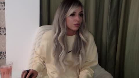 MissJenny7 online show from 09/20/25, 06:42