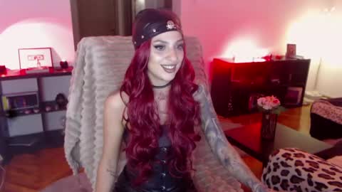 Snapshot of missjenny7 chatting on 07/20/26, 07:27 MissJenny7 online show from 07/20/26, 07:27