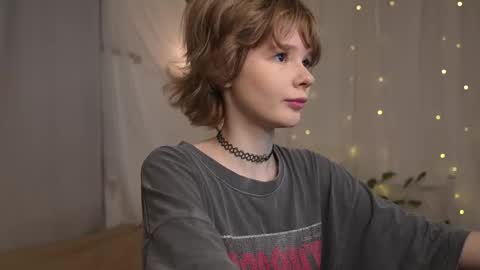  BONYA  online show from 10/05/25, 02:37