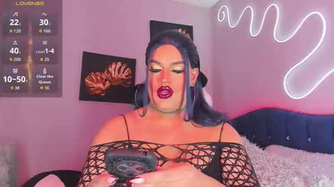 Snapshot of misskassandraa_ chatting on 09/14/25, 02:00 kassandra lazcano online show from 09/14/25, 02:00