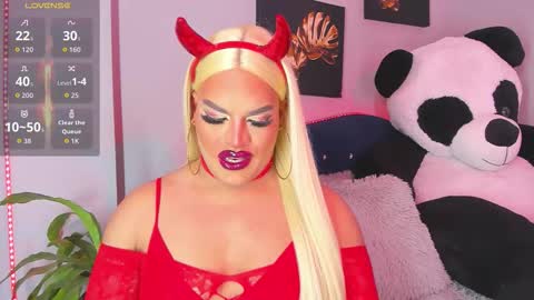 Snapshot of misskassandraa_ chatting on 10/01/25, 01:55 kassandra lazcano online show from 10/01/25, 01:55