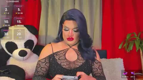 Snapshot of misskassandraa_ chatting on 10/17/25, 02:04 kassandra lazcano online show from 10/17/25, 02:04