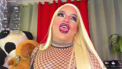 Snapshot of misskassandraa_ chatting on 11/13/25, 02:10 kassandra lazcano online show from 11/13/25, 02:10