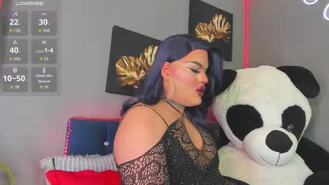 Snapshot of misskassandraa_ chatting on 12/05/25, 01:47 kassandra lazcano online show from 12/05/25, 01:47